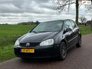 Volkswagen Golf 1.4 FSI Trendline