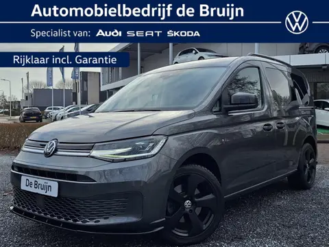 Volkswagen Caddy 1.5 TSI Life (Camera,Trekhaak,Led,LM)