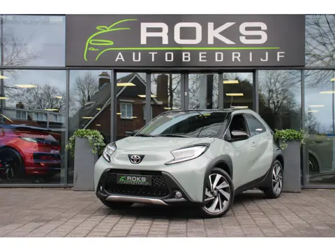 Toyota Aygo X 1.0 VVT-i S-CVT Envy Two-tone (bj 2025)