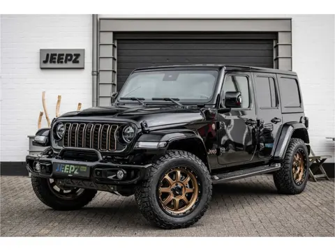 Jeep Wrangler Unlimited 4xe 380 / OFD voorburmper / KMC 20" velgenset