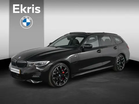 BMW 3-serie Touring 330e High Executive M-Sportpakket | Head-Up Display | Driving Assistant Professi