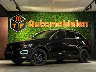 Volkswagen T-Roc 2.0 TSI R LINE 4MOTION |VIRTUAL|BOMVOL|ACC|BLACKONBLACK