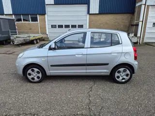 Kia Picanto 1.0 X-pect, 4 deurs / apk 13-3-2027