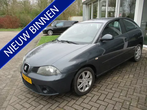 SEAT Ibiza 1.4-16V Sensation Kan direct mee! Apk Maart 2027!!