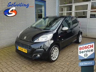 Peugeot 107 1.0 Black & Silver (bj 2013)