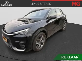 Lexus LBX Elegant 2WD