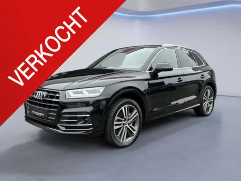 Audi Q5 55 TFSI e quattro S Line /Apple Carplay/BTW/Camera Achter/Stoelmassage/Stoelverw./Cruise&Cli