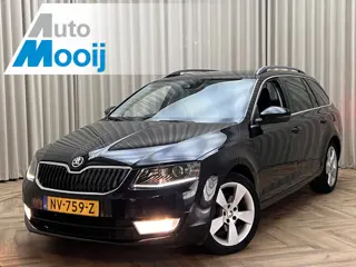 Škoda Octavia Combi 2.0 TDI *Standkachel* / Stoelverwarming / Cruise / Trekhaak / Xenon / Lane Assis