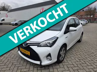 Toyota Yaris 1.5 Hybrid Lease | Navigatie | LM velgen | Mistlampen voor | Org.NL