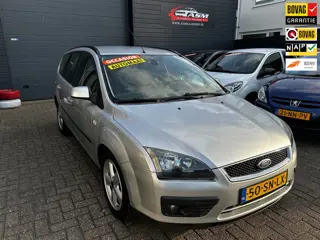 Ford Focus Wagon 1.6-16V Futura