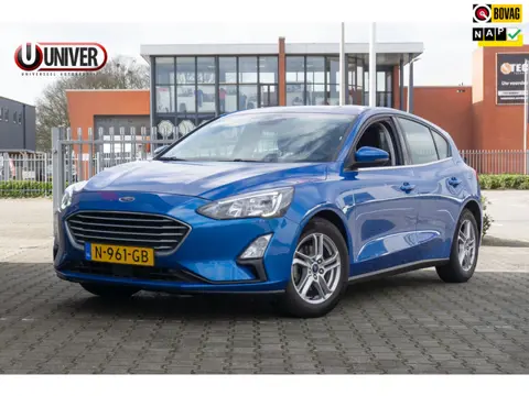 Ford Focus 1.0 EcoBoost Hybrid Trend Edition Business CARPLAY/CAMERA/NAVI