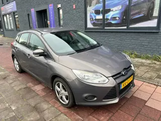 Ford Focus 1.6 TI-VCT Ambiente