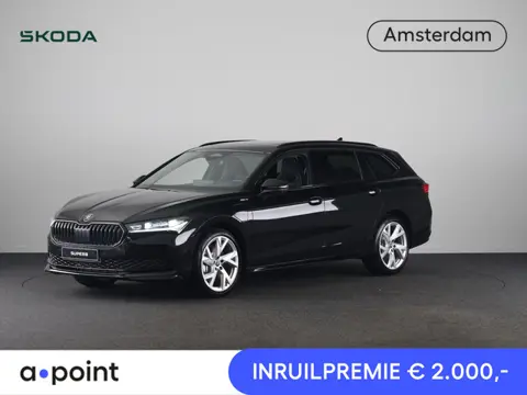 Škoda Superb Combi Sportline Business PHEV 1.5 TSI 204 pk 6 versn. DSG | Panoramadak, elektrisch bed