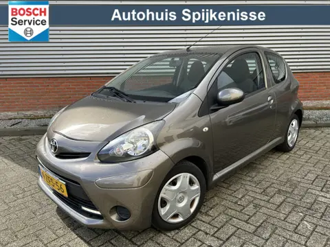Toyota Aygo 1.0 VVT-i Aspiration | Automaat | Airco | Goed onderhouden | Bluetooth |
