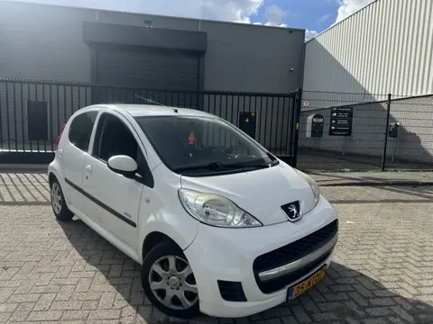 Peugeot 107 1.0-12V Millesim 200 Airco 5Deur NWAPK