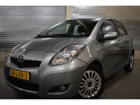 Toyota Yaris 1.3 VVTi Aspiration Automaat + Climate Control 86.000KM!!!