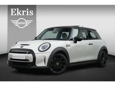 MINI 3-deurs Electric Cooper | Camden Editie | Harman Kardon | Head-Up Display | Stoel & Stuurverwar