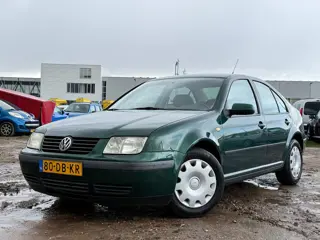 Volkswagen Bora 1.6 Trendline/ TREKHAAK/ ONDERHOUDEN