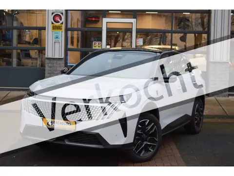 Peugeot 3008 1.2 Hybrid 136 GT Airco Navi Luxe Leder Camera Km 14.500 !!