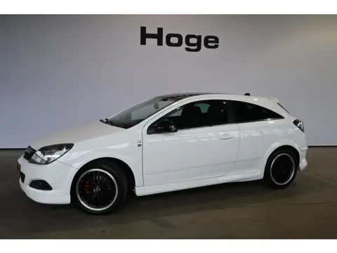 Opel Astra GTC 1.6 111 years Edition Airco Elektrisch Pakket! Lichtmetaal All in Prijs! Inruil Mogel