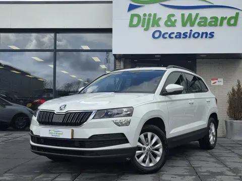 Skoda KAROQ 1.5 TSI Automaat – Leder – Cruise – Navigatie –