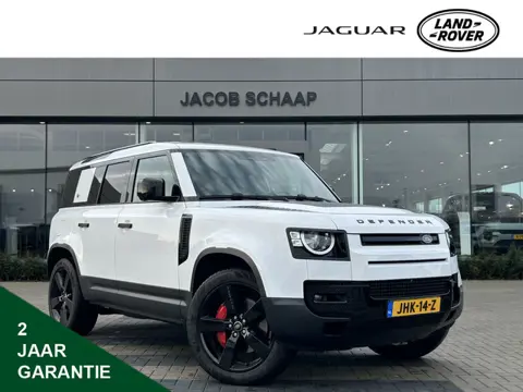Land Rover Defender 110 P400e 404pk AWD 110 | Luchtvering | 360 Camera | Cold Climate Pack | Stoelve