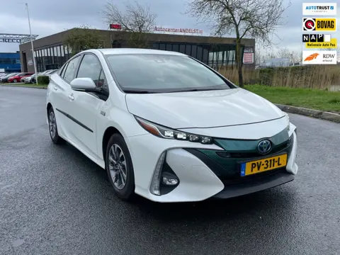 Toyota Prius 1.8 Plug-in Business Plus, Aut, Acc, Cam, Keyless, Pdc, Navi, HU display, Stoelvrw, JBL
