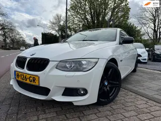 BMW 3-serie Coupé 320i Coupé Clima M-Pack Cruise Pdc 18”