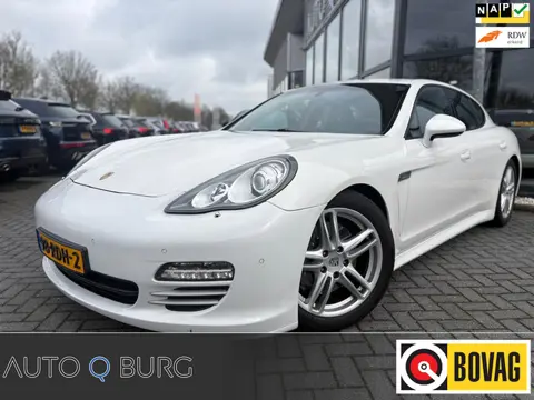 Porsche Panamera 3.6 4 | Automaat | Luchtvering | Navi | Climate | Leder | PDC | LMV | Recent onderh