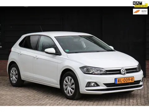 Volkswagen Polo 1.6 TDI Comfortline Navigatie/Parkeersensor v,a/Cruise