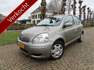 Toyota Yaris 1.3 VVT-i Sol *** Automaat *** 72958 KM !! *** N.A.P *** NL Auto*** Airco *** 5 Drs ***