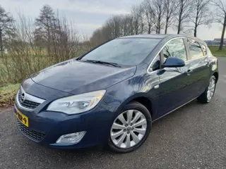 Opel Astra 1.4 Turbo Cosmo Clima/Cruise/Navi/Stoelverwarming