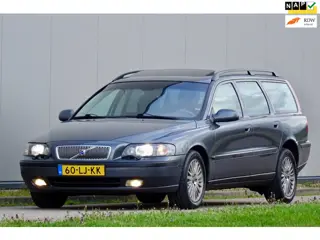 Volvo V70 2.5 T AWD AUT Titanium | 7 Zitter | DAK | NL |