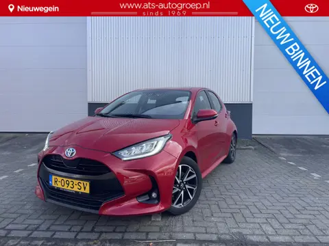 Toyota Yaris 1.5 Hybrid Dynamic  | Org NL en 1e Eigenaar | 35.000 Km |