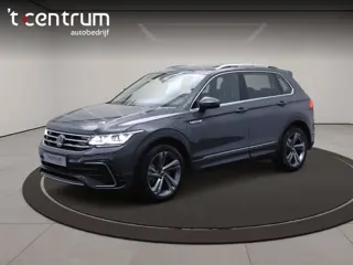 Volkswagen Tiguan 1.4 TSI eHybrid R-Line 245 PK Business PHEV, Panoramadak, Leder, 360 Camera, Carpl