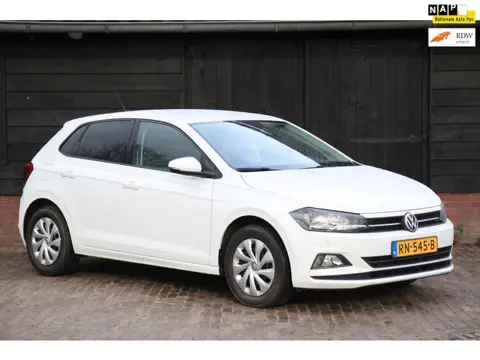 Volkswagen Polo 1.6 TDI Comfortline Navigatie/Parkeersensor v,a/Cruise
