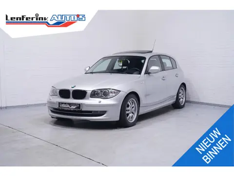 BMW 1-serie 116i Executive Lees de advertentie! Xenon Schuifdak Navi