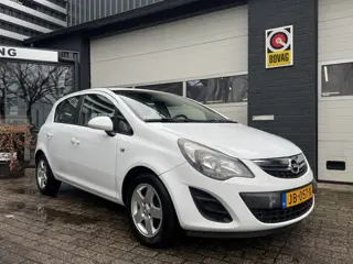 Opel Corsa 1.2-16V Berlin (bj 2014)