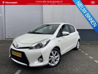 Toyota Yaris 1.5 Full Hybrid Dynamic  | Trekhaak | Parelmoer White  | dealer onderhouden |