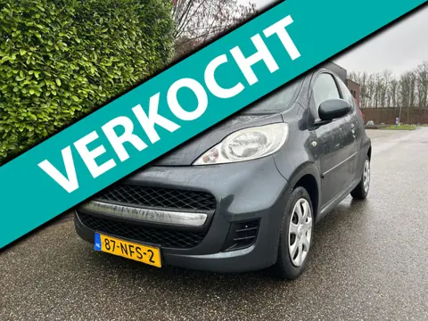 Peugeot 107 1.0-12V Urban Move