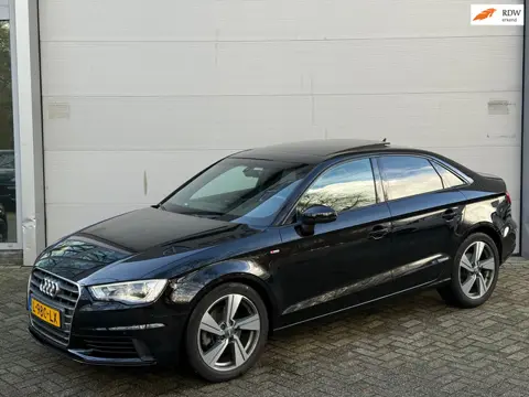 Audi A3 Limousine 1.8 TFSI Ambition Pro Line S l Pano l Volleder l Kleppenuitlaat l Climate l Xenon 