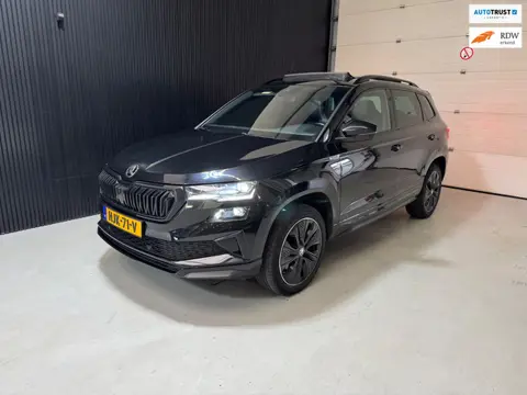 Skoda KAROQ 1.5 TSI sportline panoramadak automaat
