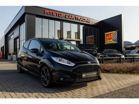 Ford FIESTA 1.6 ST200, 200pk, Cruise, Winterpakket, Topstaat!