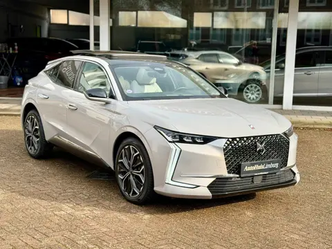 DS 4 E-Tense Rivoli|Pano|Camera|NAV|Nieuwstaat|Wit interieur|HUD|Night Vision