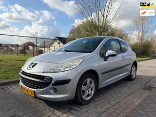 Peugeot 207 1.4-16V Color-line AIRCO NAP LOGISCH 134DKM
