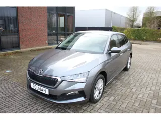 Škoda Scala 1.0 TSI Ambition Clima-Cruise-Navi-Camera 34.000 Km !!