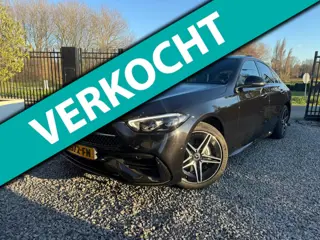 Mercedes-Benz C-klasse 300 e AMG Line / Panorama Dak / NL / NAP / Dealer onderhouden / Camera