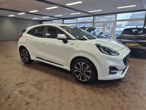 Ford PUMA 1.0 EcoBoost Hybrid ST-Line