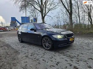 BMW 3-serie Touring 335xi | PANO | PDC | NAVI | XENON | STOELVERWARMING | MEMORY | BOM VOL!
