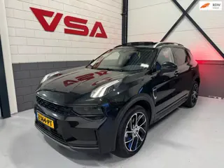 Lynk & Co 01 1.5|360Camera|Trekhaak|Panorma|Black edition|1800kg geremd|Huisgarantie